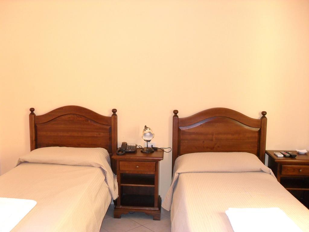Hotel Piro Torrenova  Cameră foto